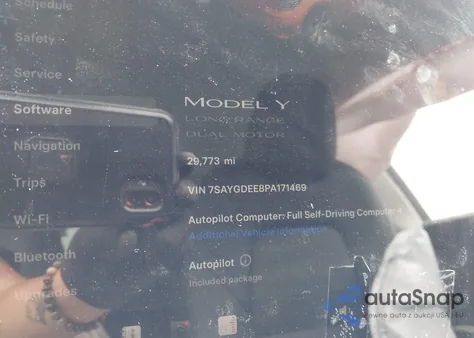 2023 Tesla Model Y Awd/Long Range Dual Motor All-Wheel Drive из США, поврежденный, VIN 7SAYGDEE8PA171469